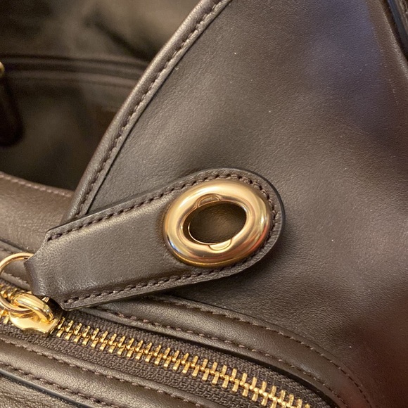 Coach leather and logo fabric Edie bag. - Picture 7 of 10